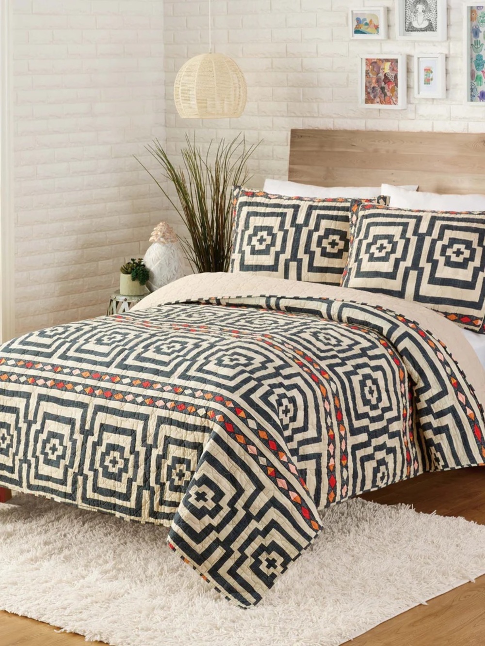 Justina Blakeney Quilt Set